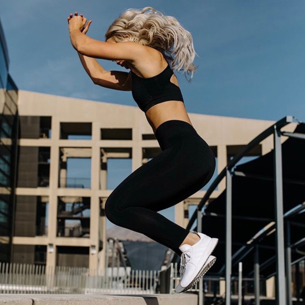 Black KORA Seamless Leggings